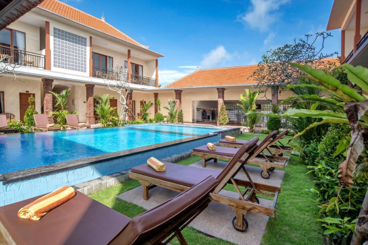 Tom'S Inn Pecatu Uluwatu Exterior foto