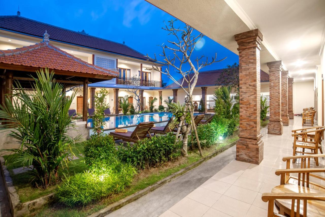 Tom'S Inn Pecatu Uluwatu Exterior foto